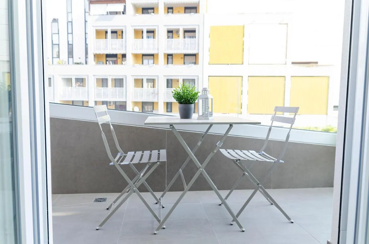 Appartamento Apulialux - Exclusive And Modern City View, Private Parking Bari