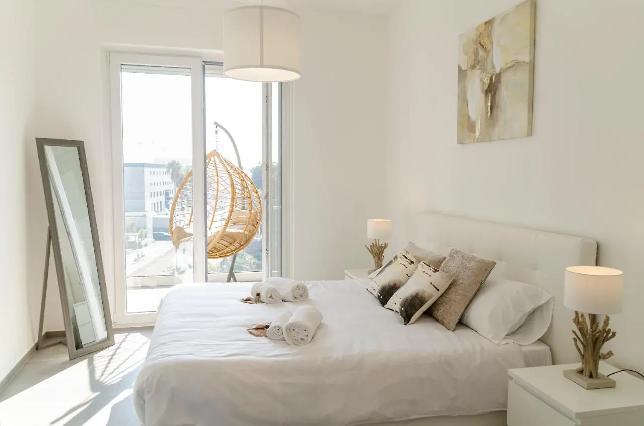 Appartamento Apulialux - Exclusive And Modern City View, Private Parking Bari
